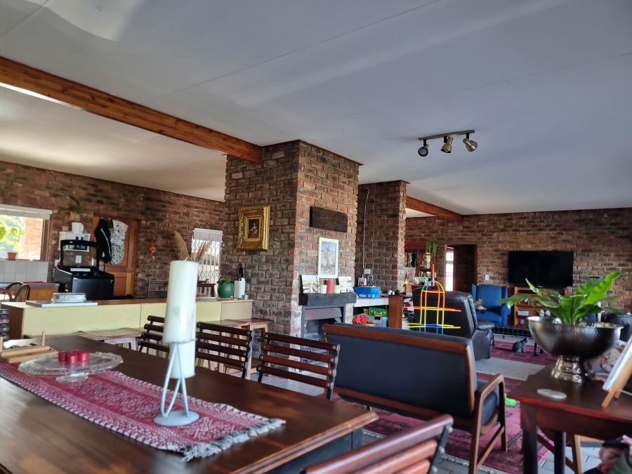 5 Bedroom Property for Sale in Dana Bay Western Cape